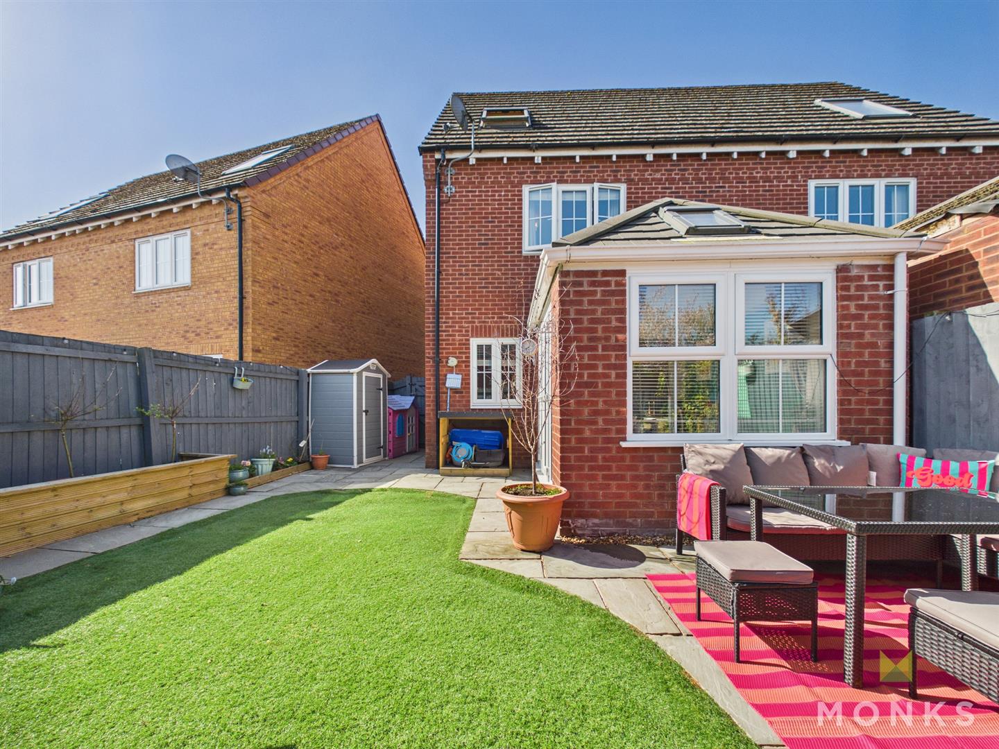 5 Lawford Gardens, Oswestry, SY11 3GX For Sale